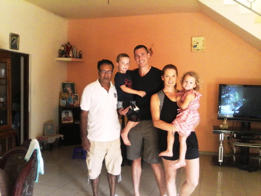 Randi Homestay In נגומבו מראה חיצוני תמונה