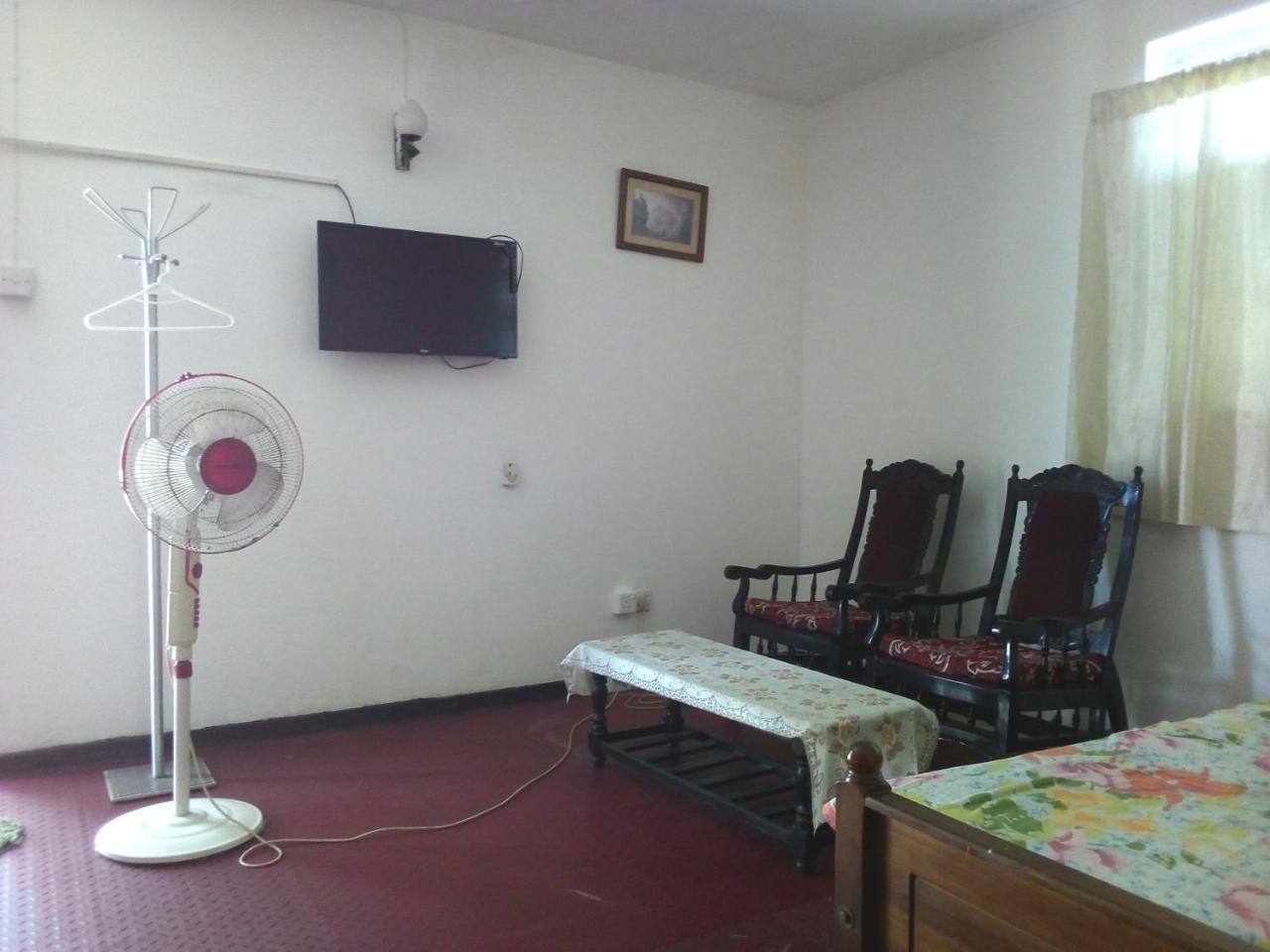Randi Homestay In נגומבו מראה חיצוני תמונה